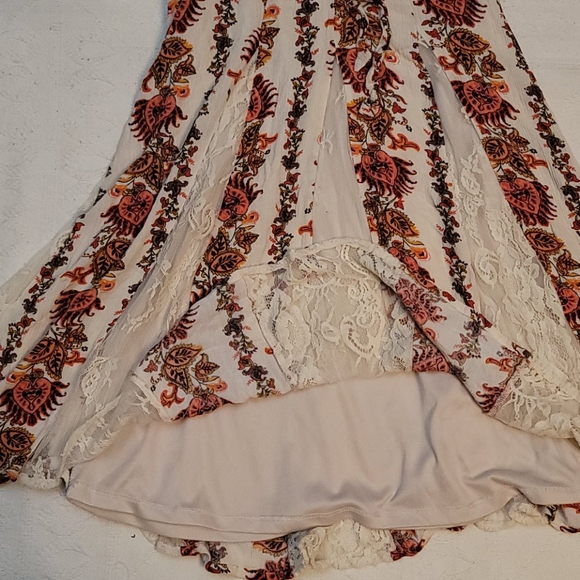 Buckle Coco + Jaimeson floral lace sleevless dress - Picture 6 of 9